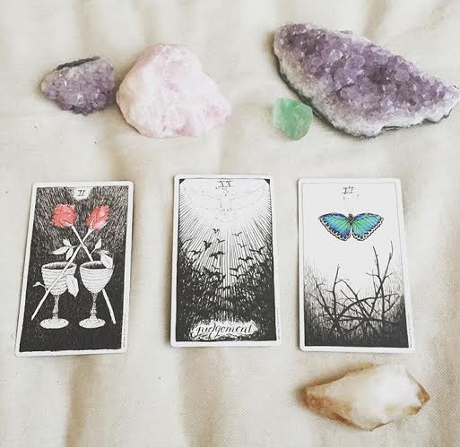 513x499 5 Tips For Using Tarot Cards. Elephant Journal