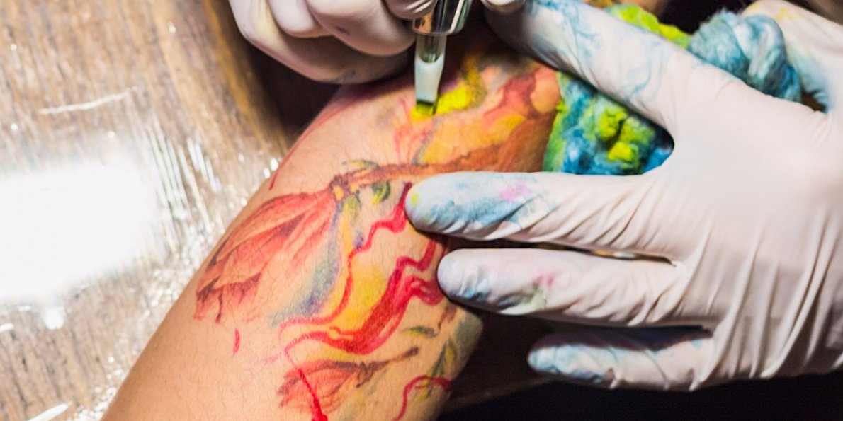 1190x595 Watercolor Tattoos Might Age Badly