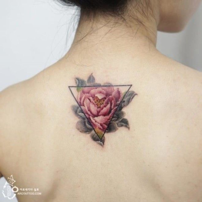 660x658 Inspiring Watercolor Tattoo Painting From Korea Artist Silo