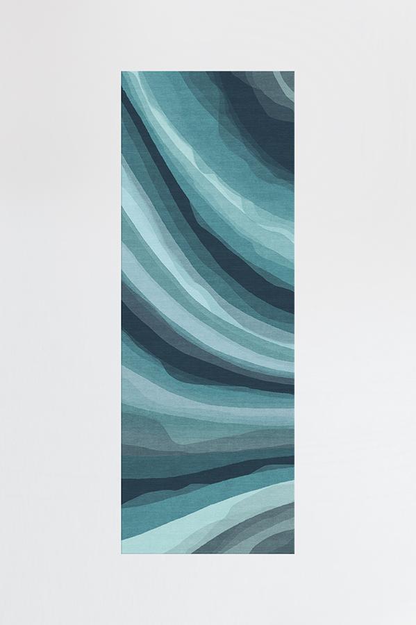 599x900 Watercolor Waves Blue Ruggable