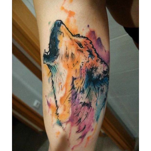 640x640 25 Wild And Mysterious Watercolor Wolf Tattoos Tattoozza