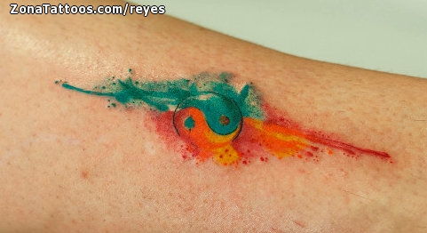 481x262 Tattoo Of Yin Yang, Watercolor